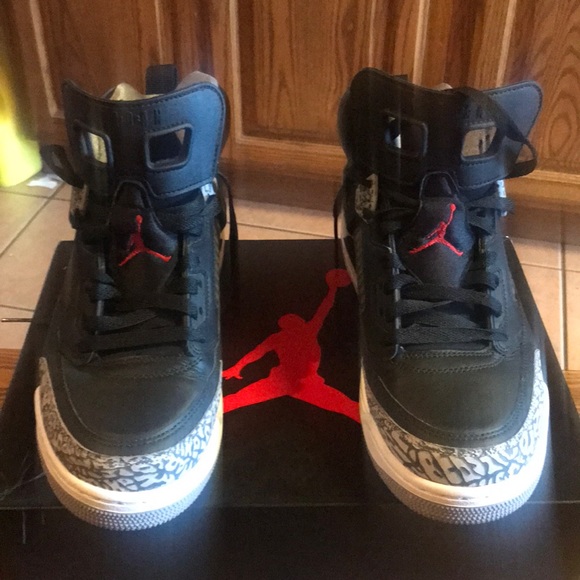 Jordan’s 40a Brooklyn Jordan’s 40a Brooklyn